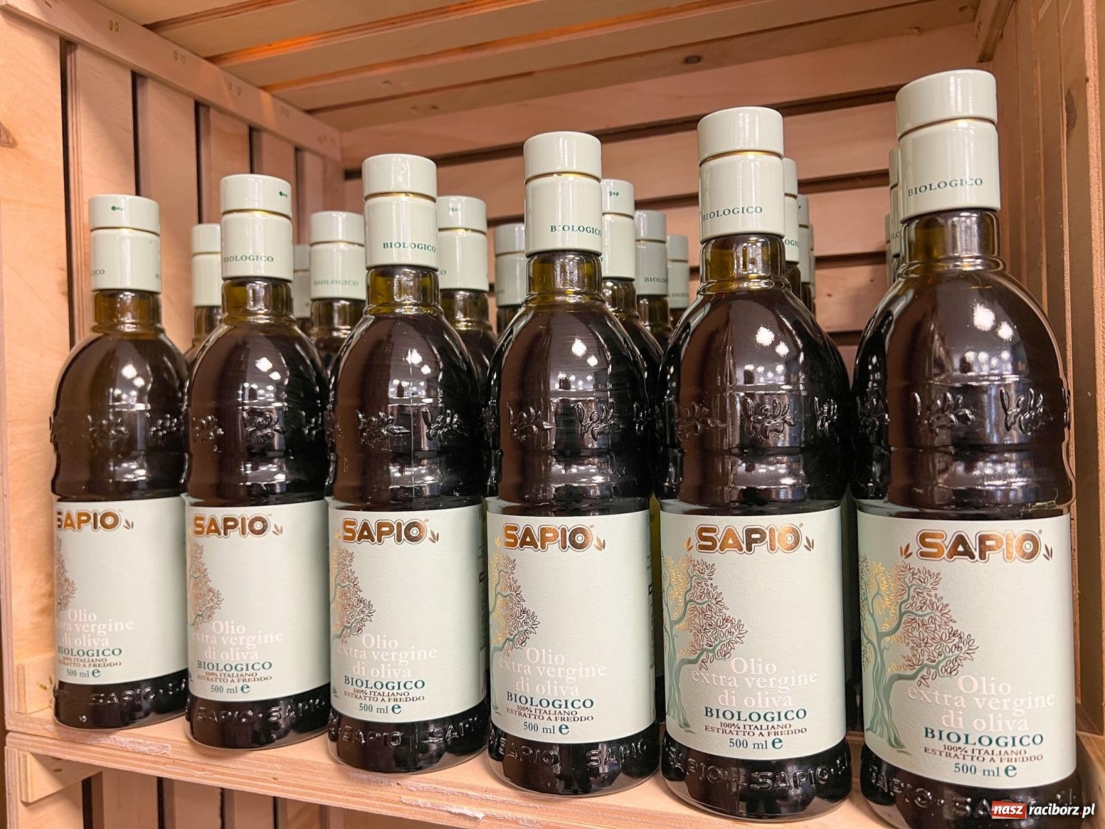 Zdjęcie w galerii na portalu naszraciborz.pl: Oliwa i Wino. Włoski skład w Raciborzu z setkami nowych produktów [FOTO] wiadomości z regionu