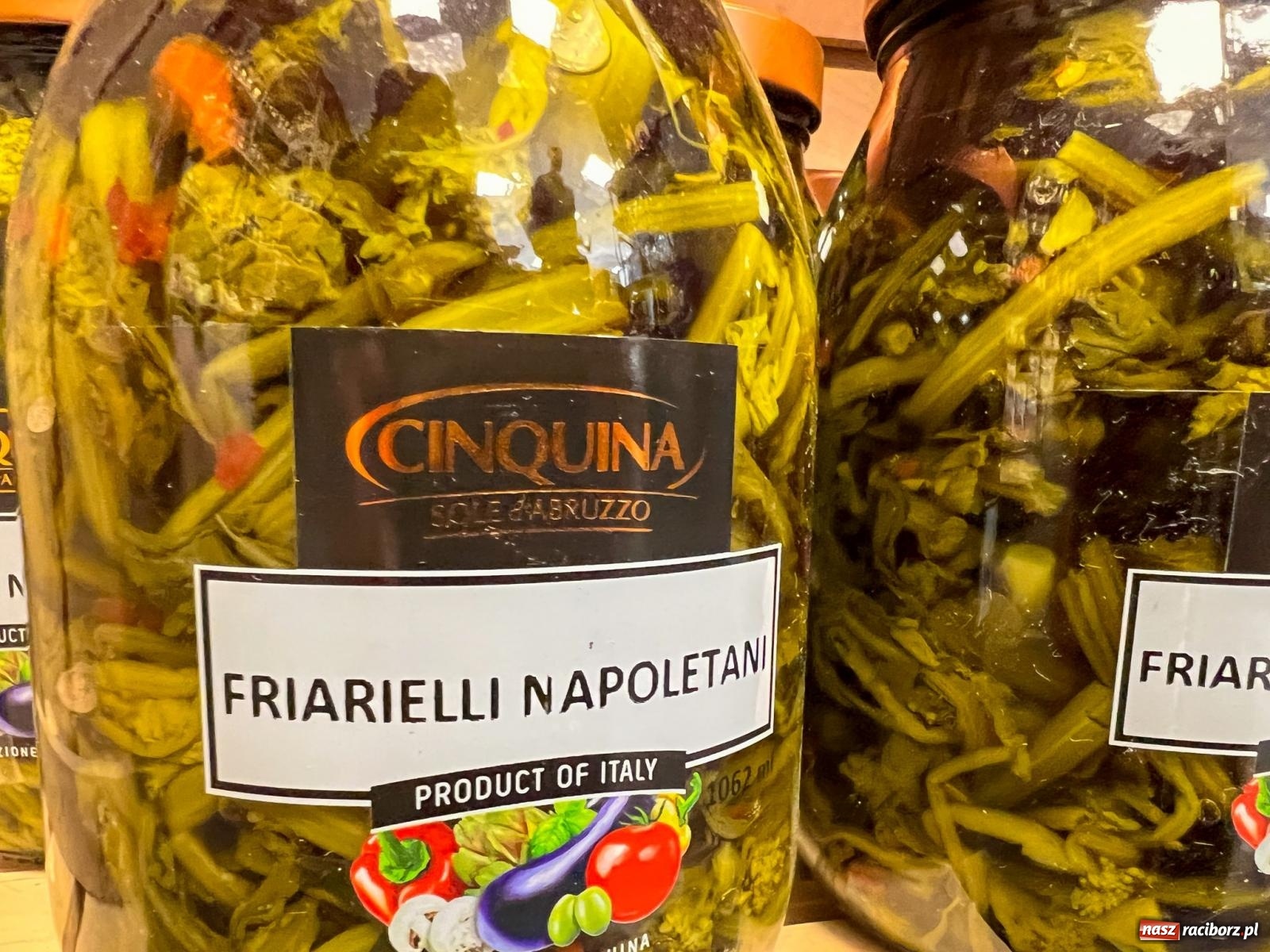 Zdjęcie w galerii na portalu naszraciborz.pl: Oliwa i Wino. Włoski skład w Raciborzu z setkami nowych produktów [FOTO] wiadomości z regionu