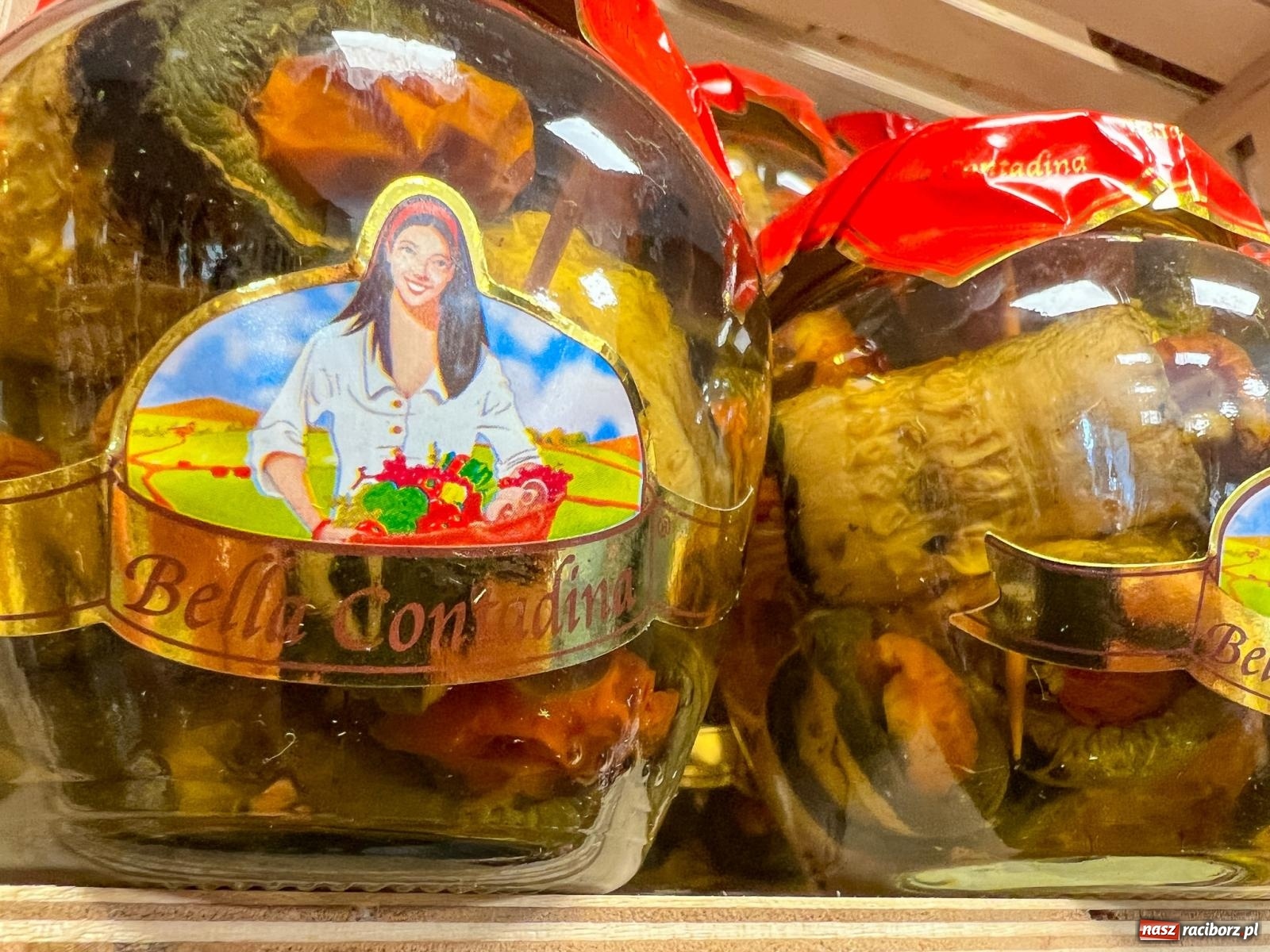 Zdjęcie w galerii na portalu naszraciborz.pl: Oliwa i Wino. Włoski skład w Raciborzu z setkami nowych produktów [FOTO] wiadomości z regionu