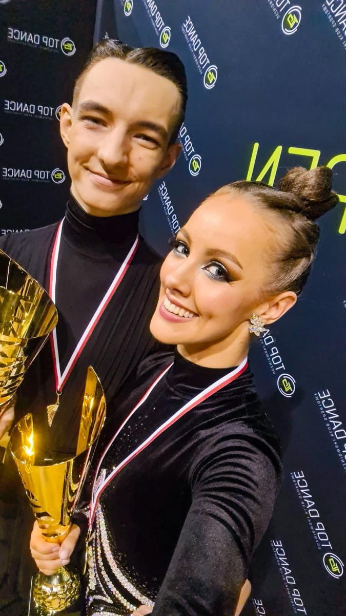 Zdjęcie w galerii na portalu naszraciborz.pl: Para taneczna z raciborzaninem w składzie na podium Mistrzostw Polski wiadomości z regionu