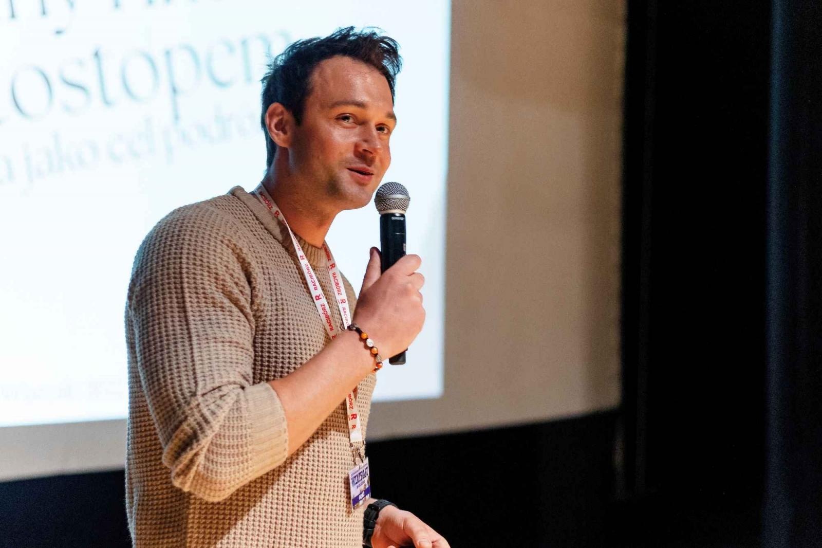 Zdjęcie w galerii na portalu naszraciborz.pl: Festiwal podróżniczy WIATRAKI - podsumowanie edycji i pełna fotorelacja wiadomości z regionu