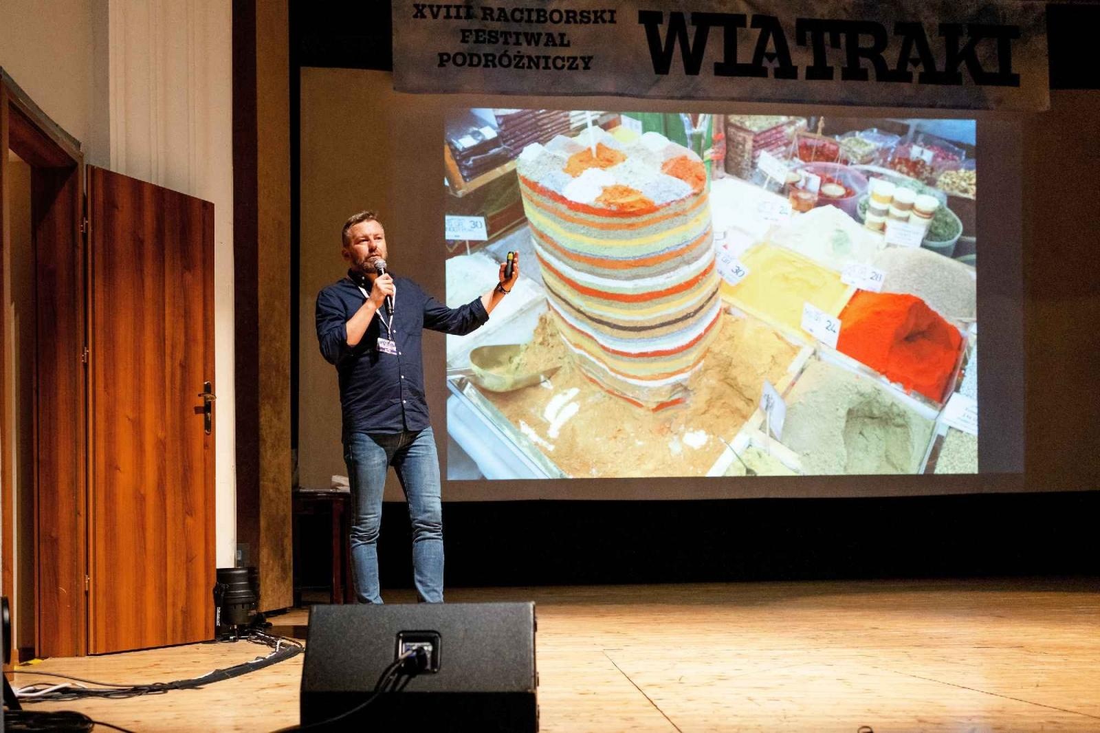 Zdjęcie w galerii na portalu naszraciborz.pl: Festiwal podróżniczy WIATRAKI - podsumowanie edycji i pełna fotorelacja wiadomości z regionu