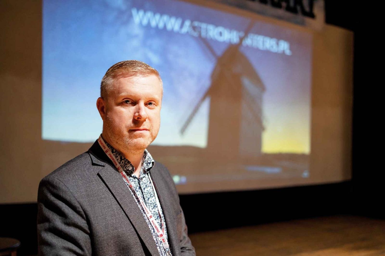 Zdjęcie w galerii na portalu naszraciborz.pl: Festiwal podróżniczy WIATRAKI - podsumowanie edycji i pełna fotorelacja wiadomości z regionu