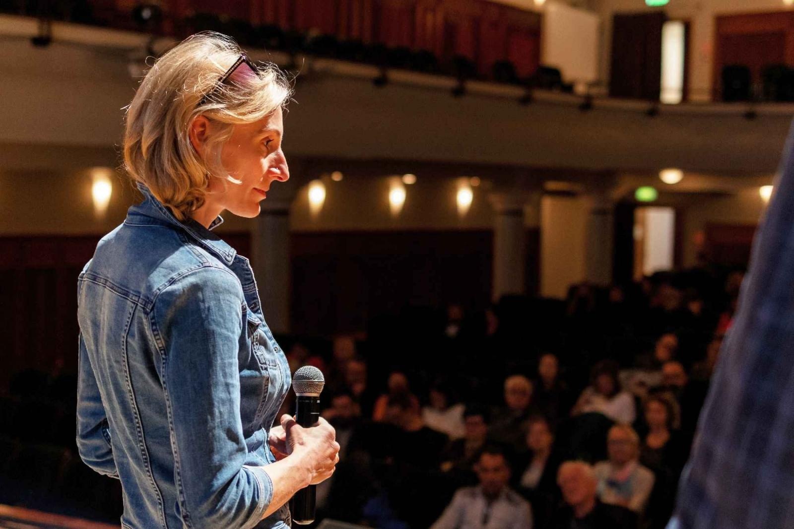 Zdjęcie w galerii na portalu naszraciborz.pl: Festiwal podróżniczy WIATRAKI - podsumowanie edycji i pełna fotorelacja wiadomości z regionu