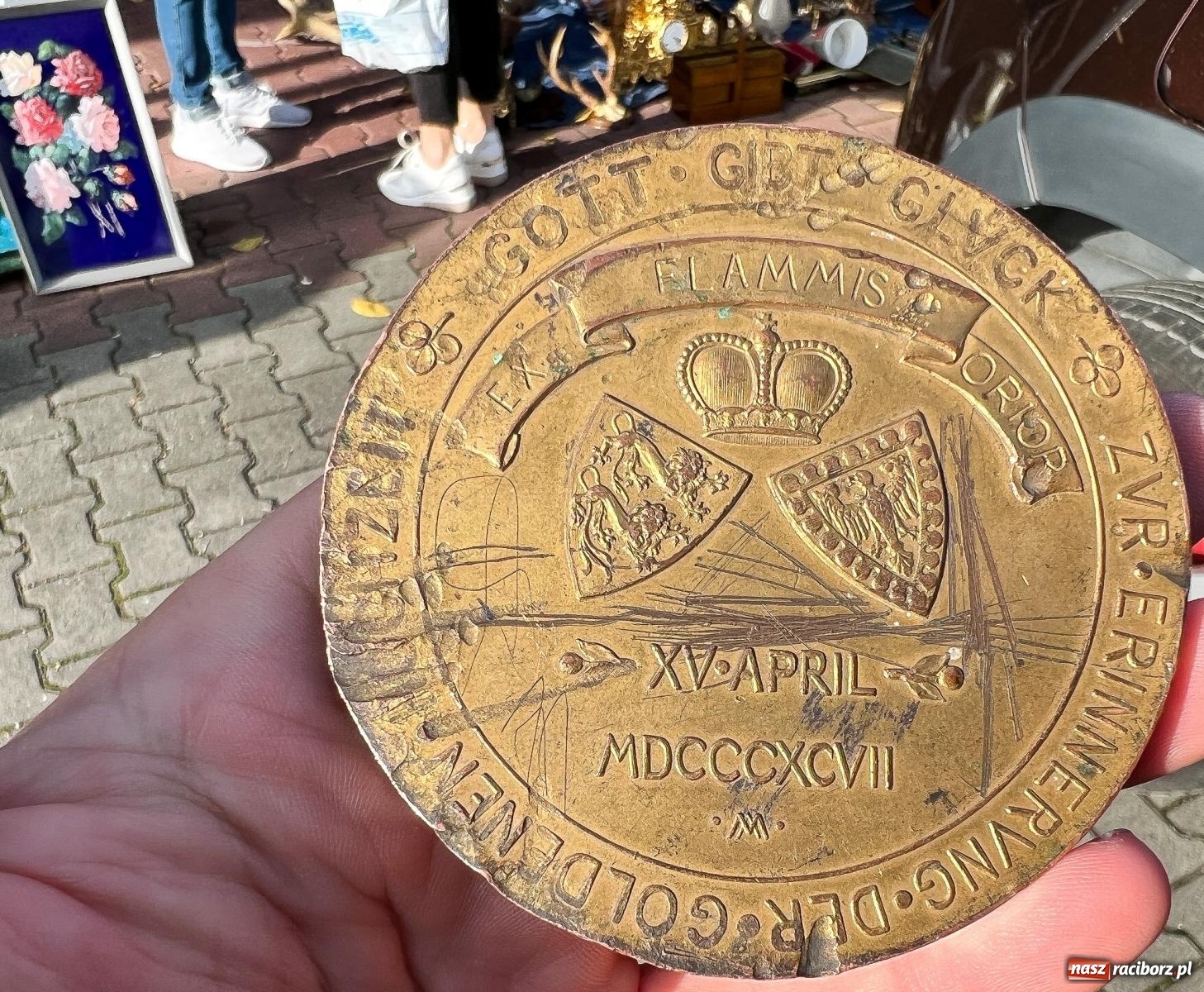 Zdjęcie w galerii na portalu naszraciborz.pl: Ciepła jesień sprzyja handlowi w Pietrowicach Wielkich [FOTO i WIDEO] wiadomości z regionu