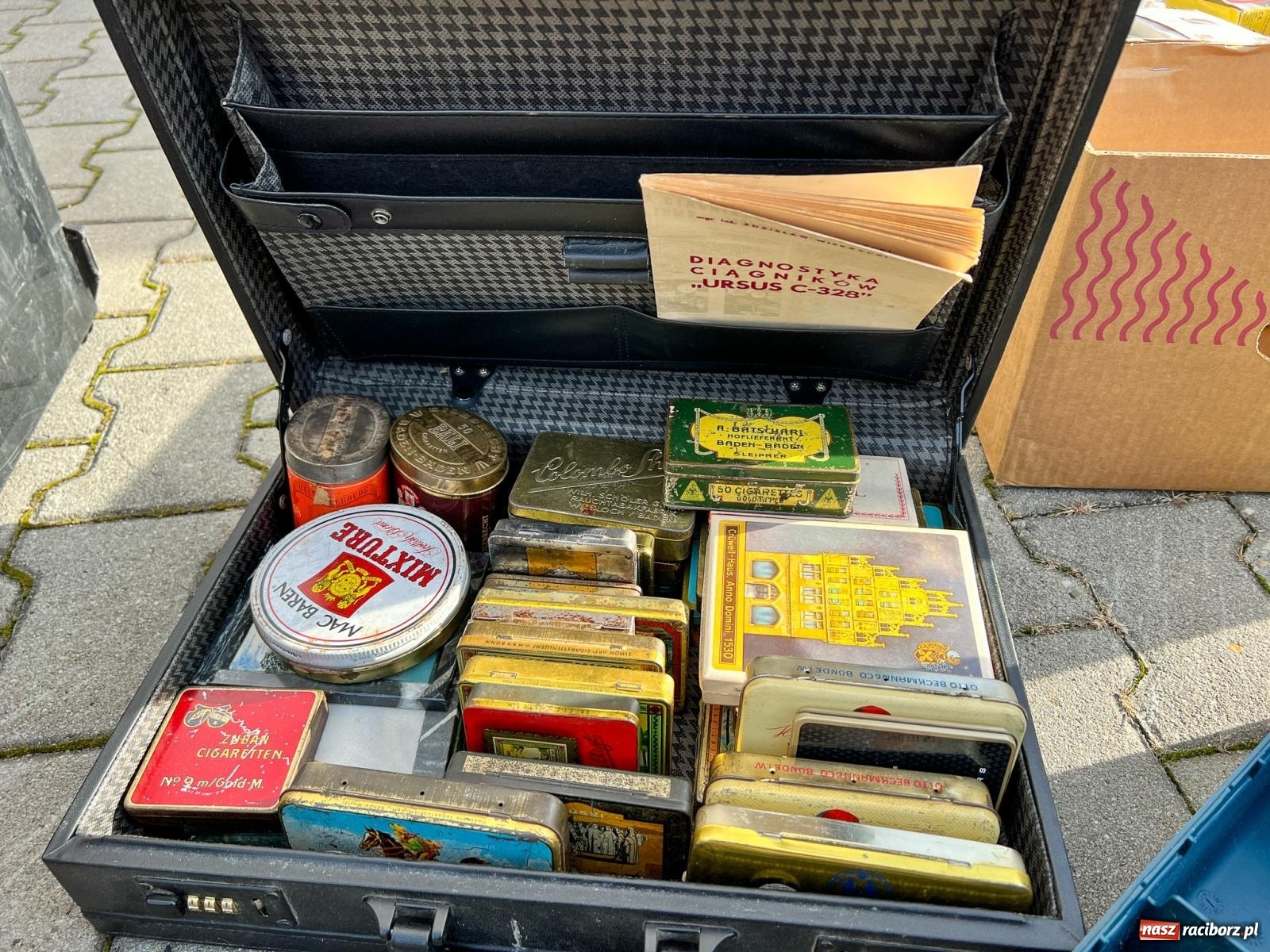 Zdjęcie w galerii na portalu naszraciborz.pl: Ciepła jesień sprzyja handlowi w Pietrowicach Wielkich [FOTO i WIDEO] wiadomości z regionu