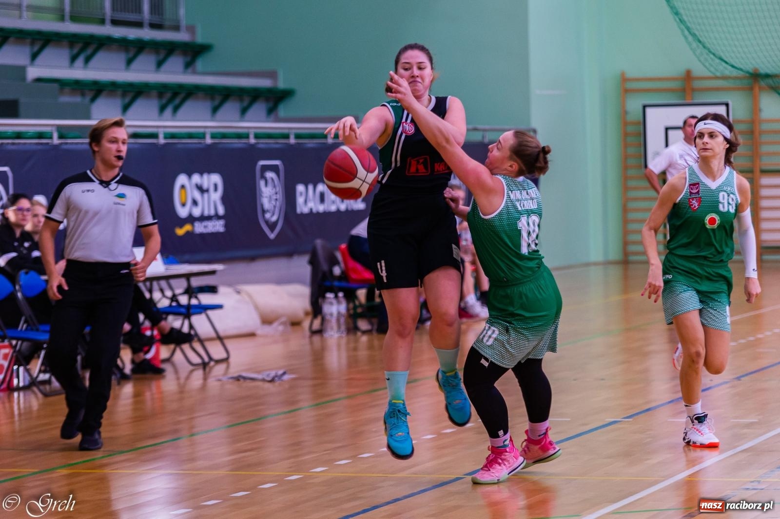 Zdjęcie w galerii na portalu naszraciborz.pl: Raciborska masakra piłą koszykową [FOTO i WIDEO] wiadomości z regionu