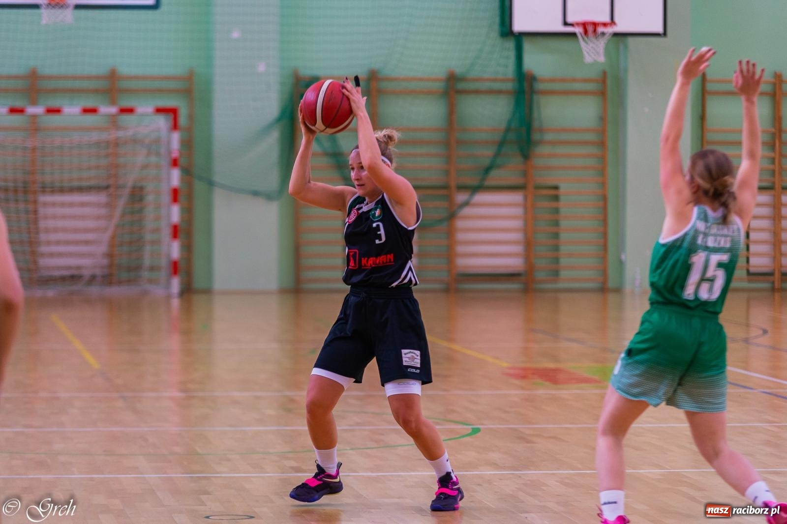 Zdjęcie w galerii na portalu naszraciborz.pl: Raciborska masakra piłą koszykową [FOTO i WIDEO] wiadomości z regionu