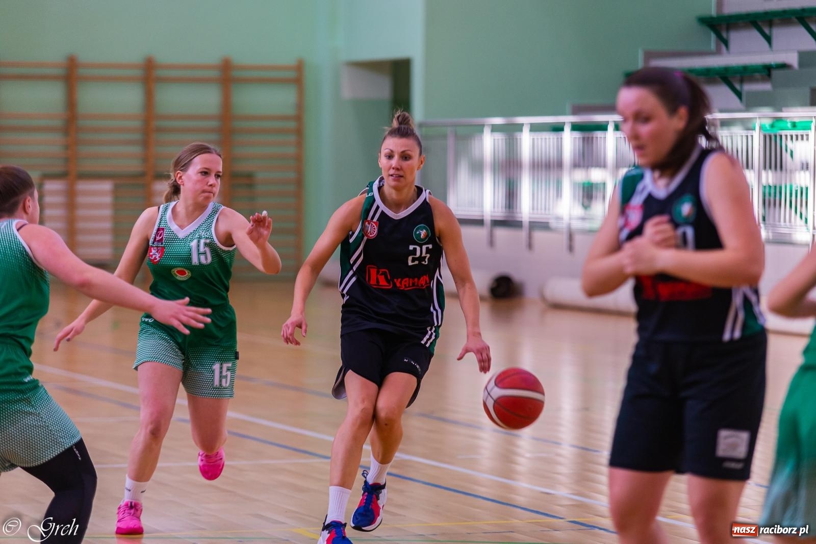 Zdjęcie w galerii na portalu naszraciborz.pl: Raciborska masakra piłą koszykową [FOTO i WIDEO] wiadomości z regionu