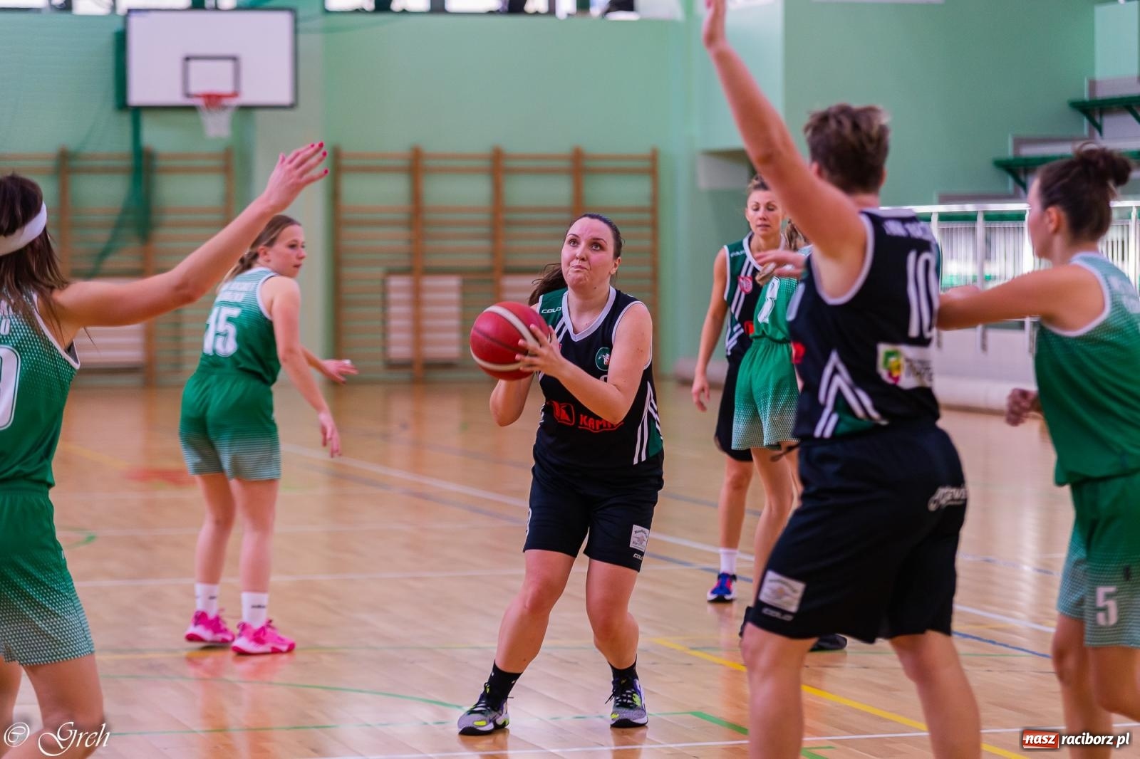Zdjęcie w galerii na portalu naszraciborz.pl: Raciborska masakra piłą koszykową [FOTO i WIDEO] wiadomości z regionu