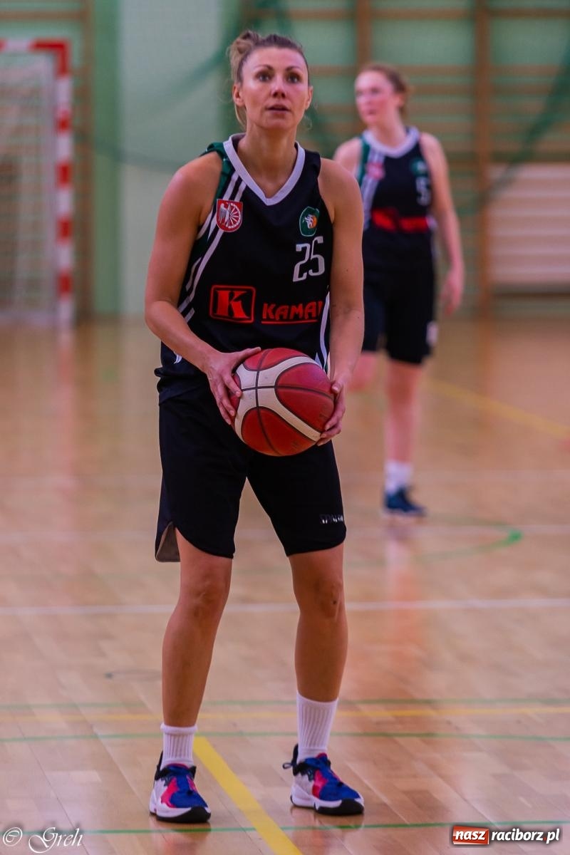 Zdjęcie w galerii na portalu naszraciborz.pl: Raciborska masakra piłą koszykową [FOTO i WIDEO] wiadomości z regionu