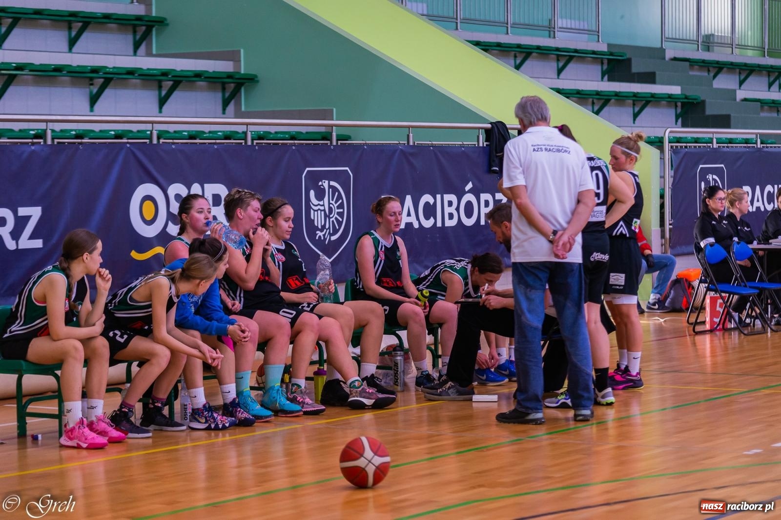 Zdjęcie w galerii na portalu naszraciborz.pl: Raciborska masakra piłą koszykową [FOTO i WIDEO] wiadomości z regionu