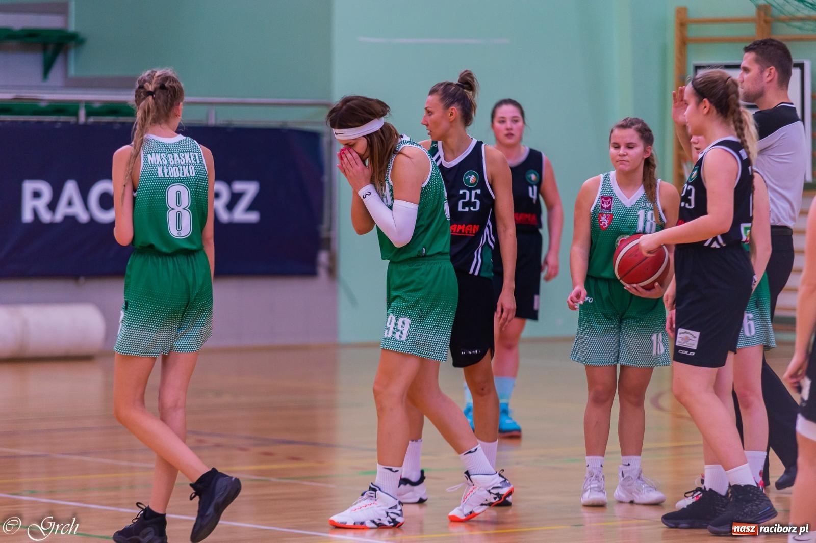 Zdjęcie w galerii na portalu naszraciborz.pl: Raciborska masakra piłą koszykową [FOTO i WIDEO] wiadomości z regionu