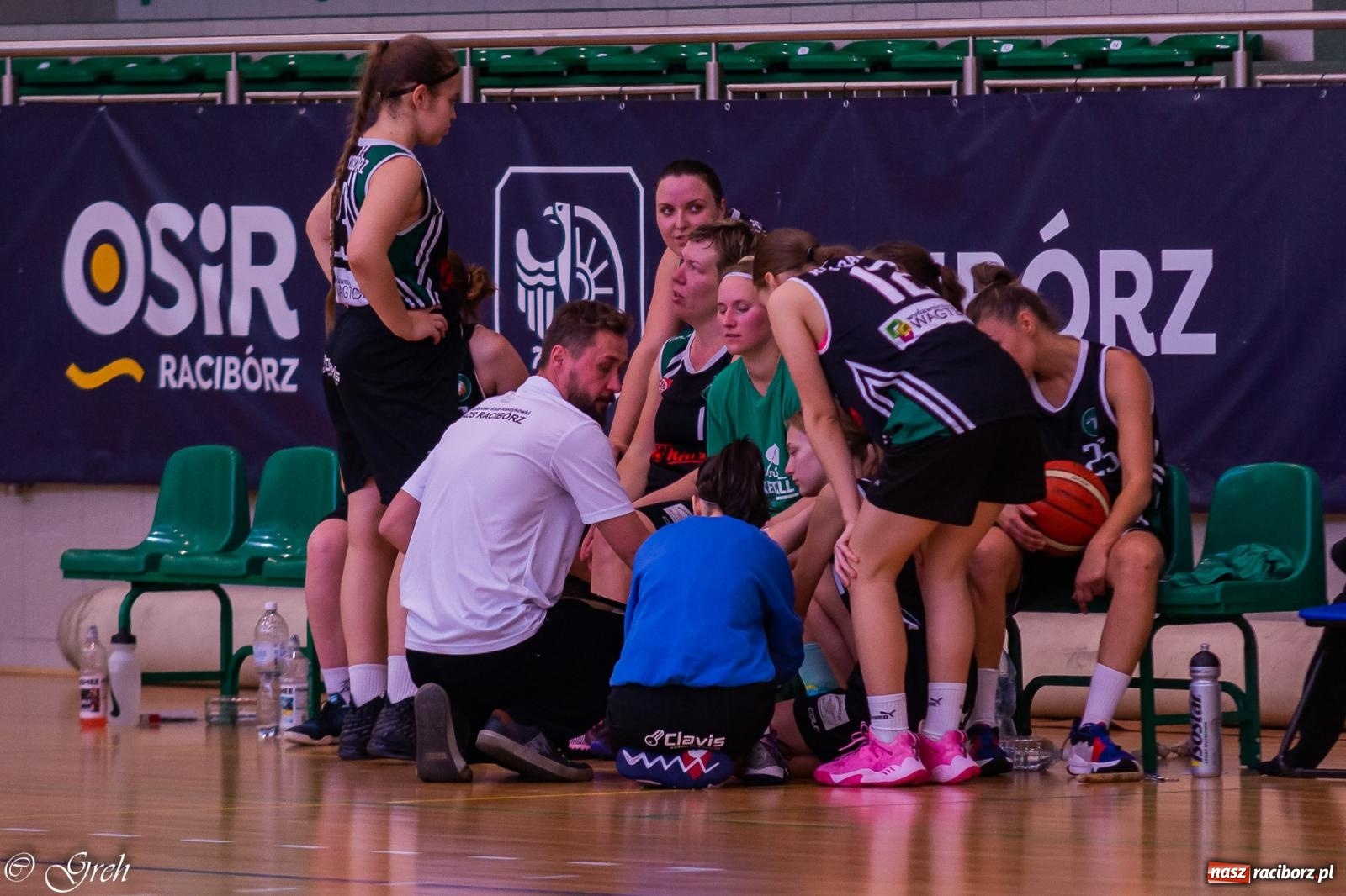 Zdjęcie w galerii na portalu naszraciborz.pl: Raciborska masakra piłą koszykową [FOTO i WIDEO] wiadomości z regionu