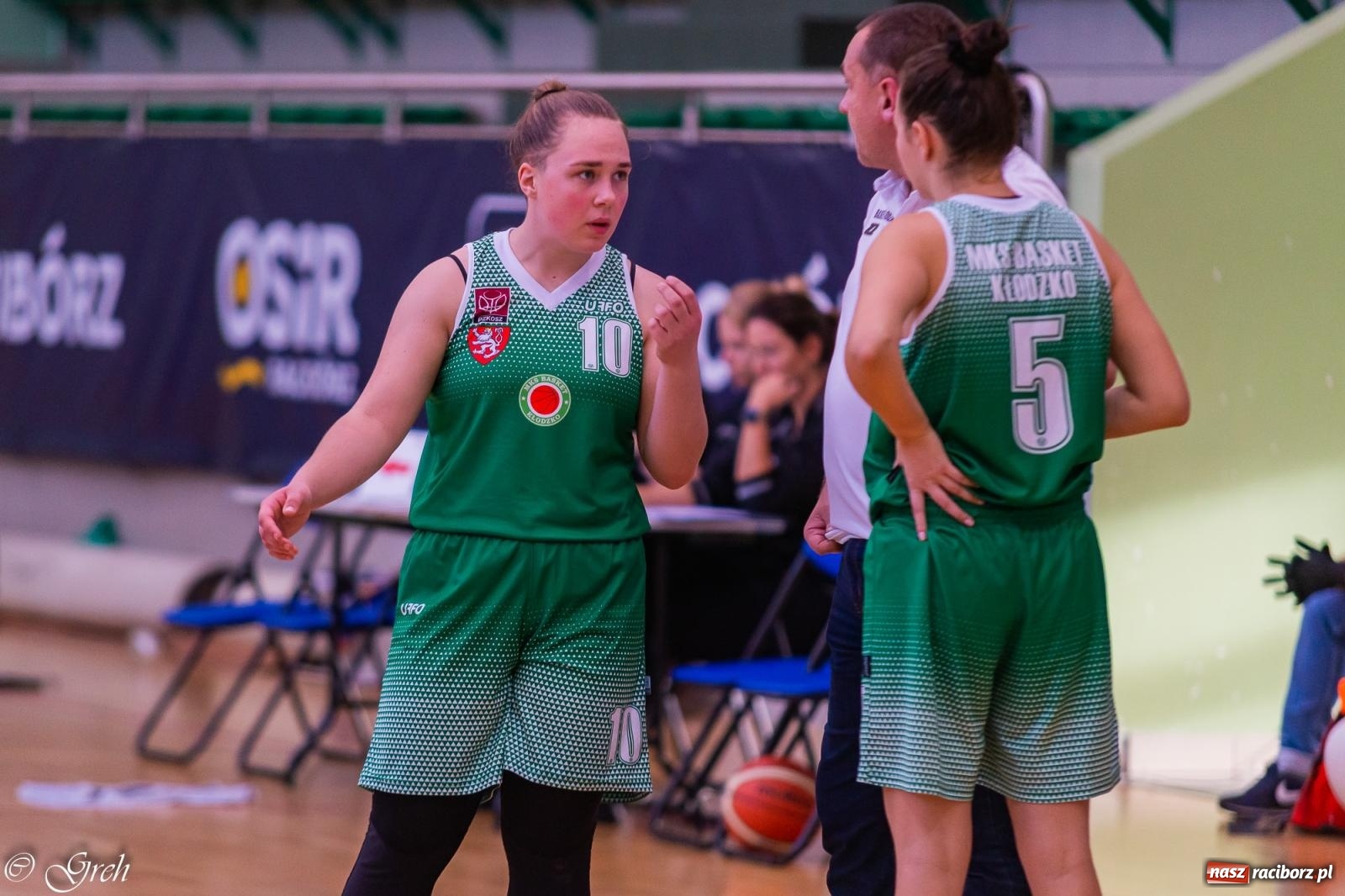 Zdjęcie w galerii na portalu naszraciborz.pl: Raciborska masakra piłą koszykową [FOTO i WIDEO] wiadomości z regionu