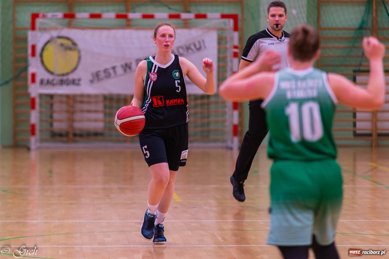 Zdjęcie w galerii na portalu naszraciborz.pl: Raciborska masakra piłą koszykową [FOTO i WIDEO] wiadomości z regionu