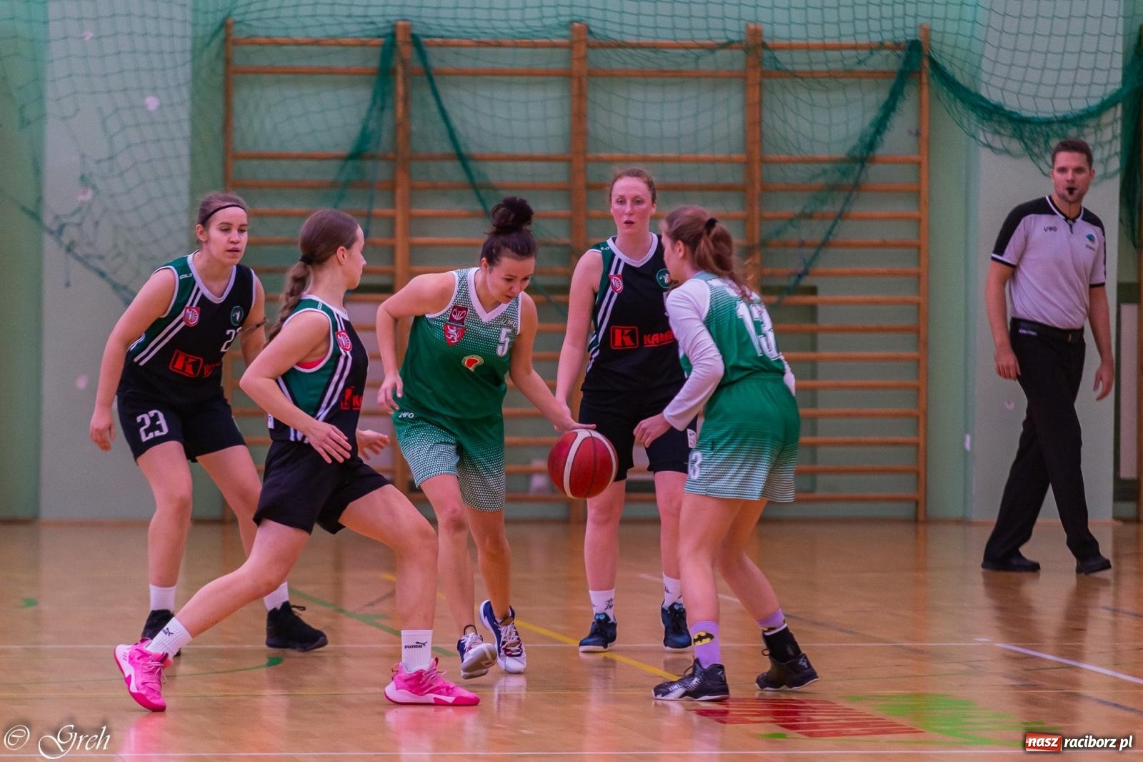 Zdjęcie w galerii na portalu naszraciborz.pl: Raciborska masakra piłą koszykową [FOTO i WIDEO] wiadomości z regionu