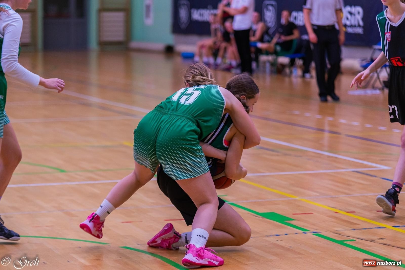 Zdjęcie w galerii na portalu naszraciborz.pl: Raciborska masakra piłą koszykową [FOTO i WIDEO] wiadomości z regionu