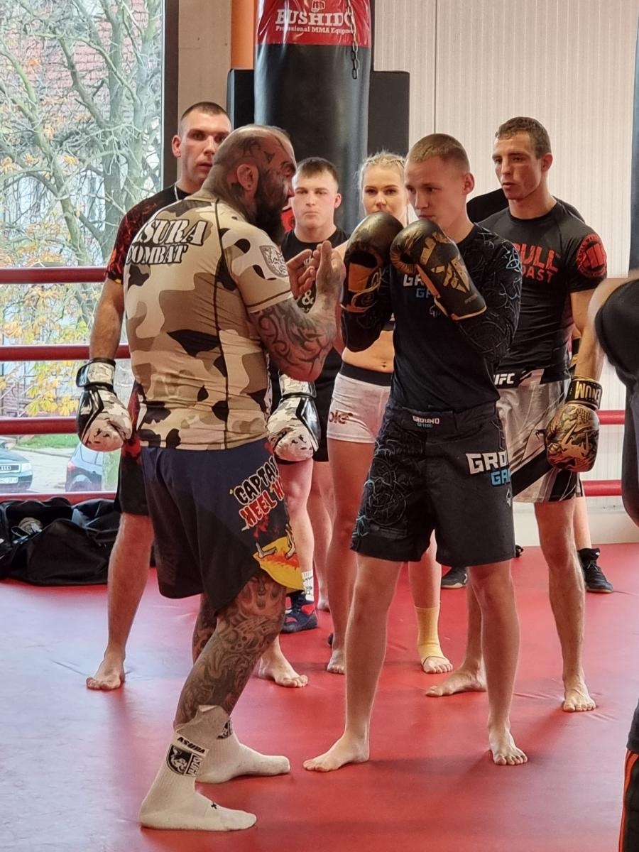 Zdjęcie w galerii na portalu naszraciborz.pl: Legenda polskiego MMA w Brooklyngym wiadomości z regionu