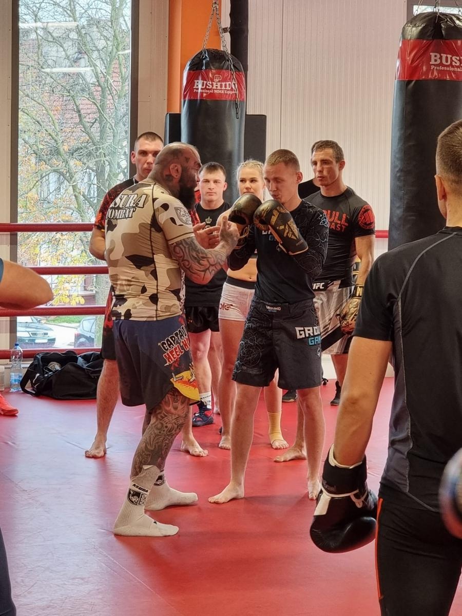 Zdjęcie w galerii na portalu naszraciborz.pl: Legenda polskiego MMA w Brooklyngym wiadomości z regionu