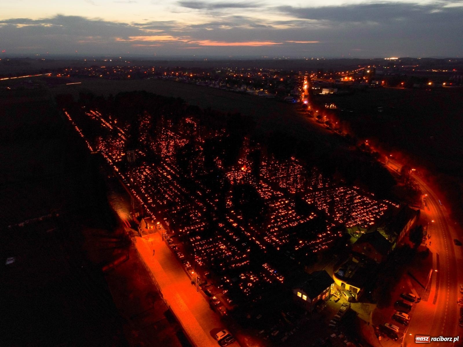 Zdjęcie w galerii na portalu naszraciborz.pl: Raciborskie Jeruzalem AD 2022. Modlitwa i kwesta na ratowanie zabytków [FOTO i WIDEO] wiadomości z regionu