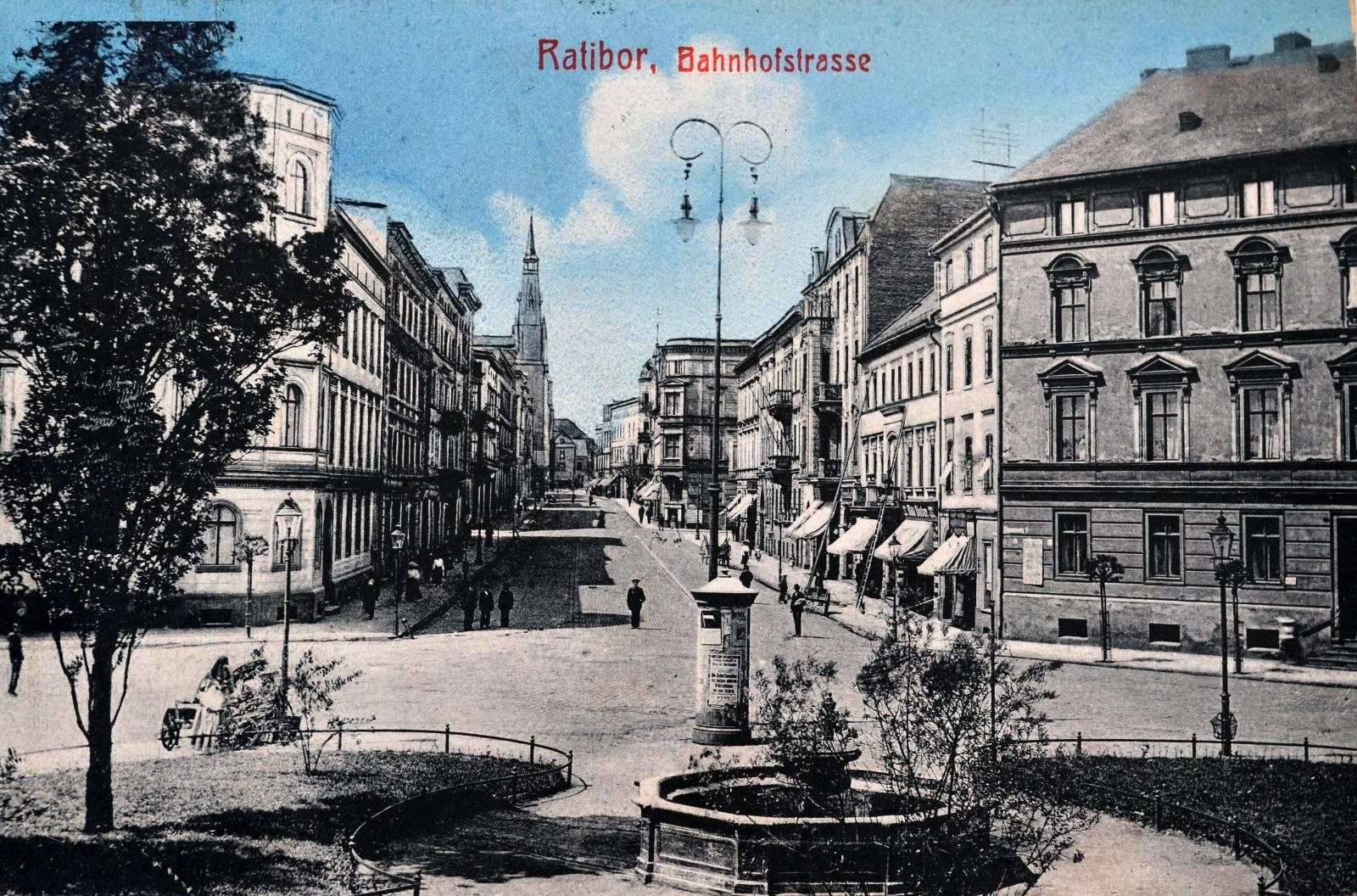 Zdjęcie w galerii na portalu naszraciborz.pl: KRÓLEWSKI DAR - Muzeum zaprasza na wyjątkową wystawę wiadomości z regionu