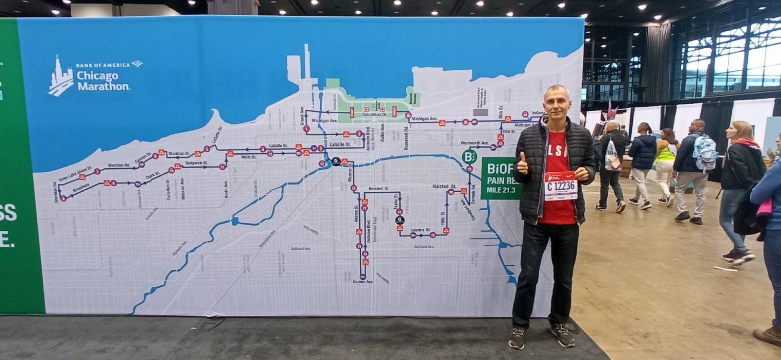 Zdjęcie w galerii na portalu naszraciborz.pl: Z Raciborza za Atlantyk. Raciborzanin pobiegł w Bank of America Chicago Marathon wiadomości z regionu