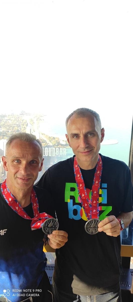 Zdjęcie w galerii na portalu naszraciborz.pl: Z Raciborza za Atlantyk. Raciborzanin pobiegł w Bank of America Chicago Marathon wiadomości z regionu