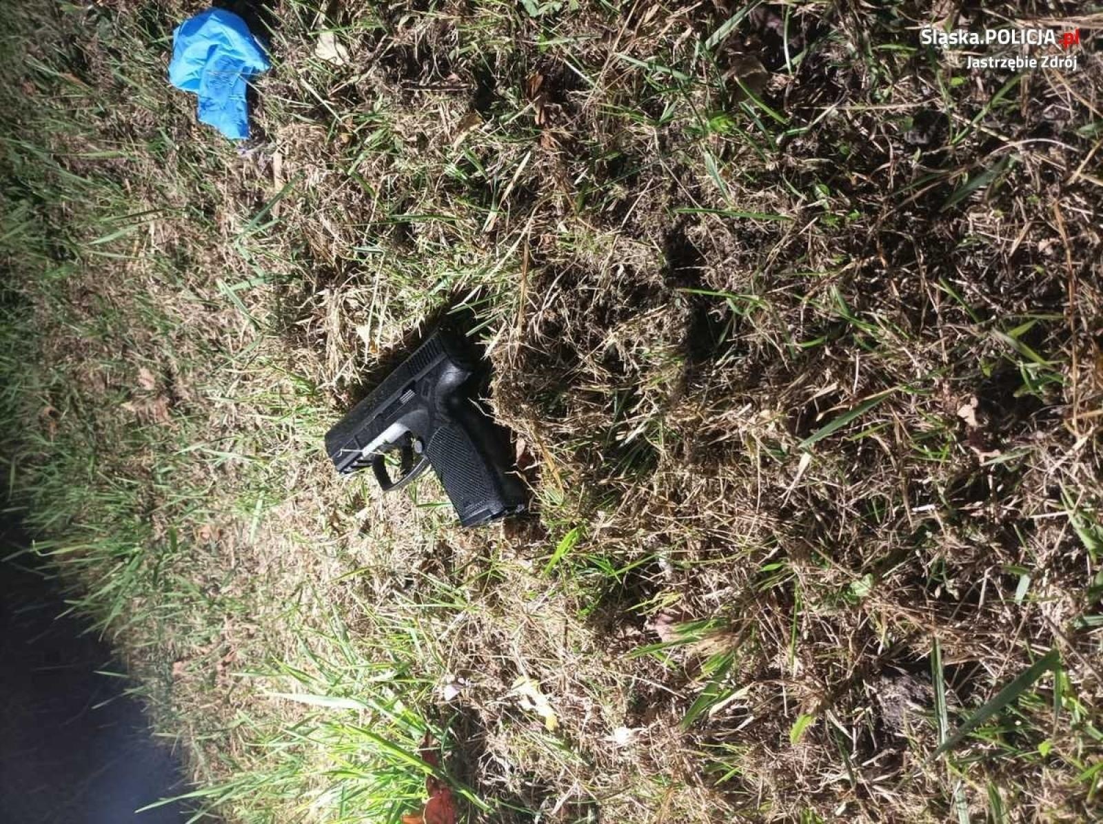 Zdjęcie w galerii na portalu naszraciborz.pl: Pościg za sprawcami napadu na jubilera wiadomości z regionu