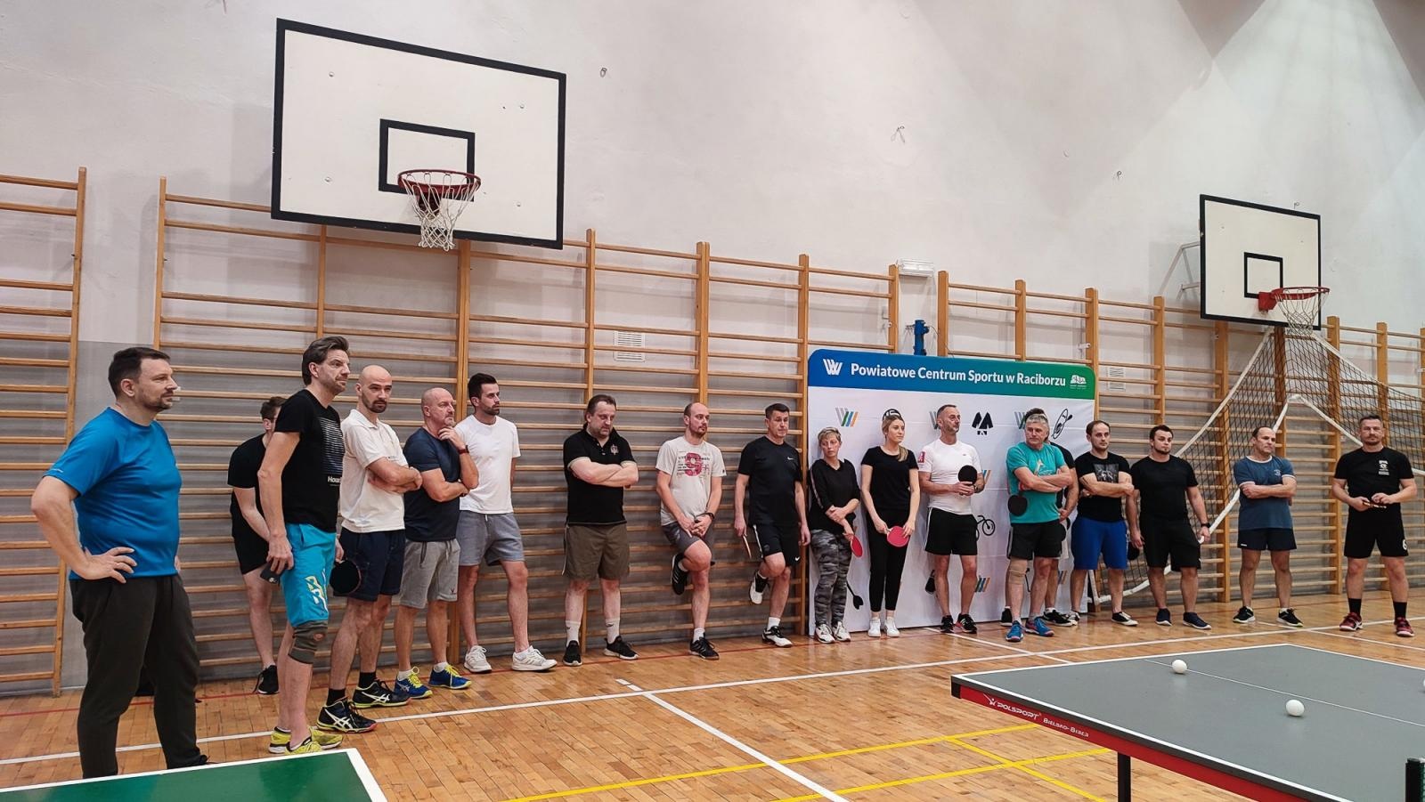 Zdjęcie w galerii na portalu naszraciborz.pl: W raciborskim PCS Wystartowała Amatorska Liga Tenisa Stołowego wiadomości z regionu