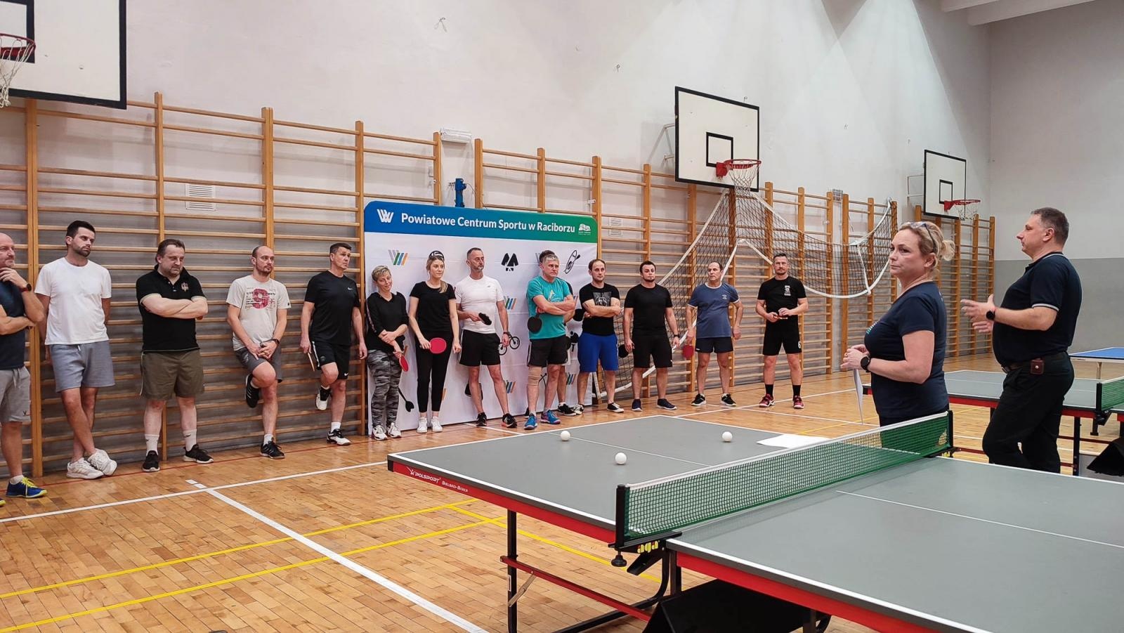 Zdjęcie w galerii na portalu naszraciborz.pl: W raciborskim PCS Wystartowała Amatorska Liga Tenisa Stołowego wiadomości z regionu