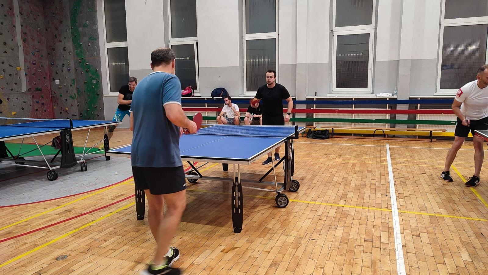 Zdjęcie w galerii na portalu naszraciborz.pl: W raciborskim PCS Wystartowała Amatorska Liga Tenisa Stołowego wiadomości z regionu