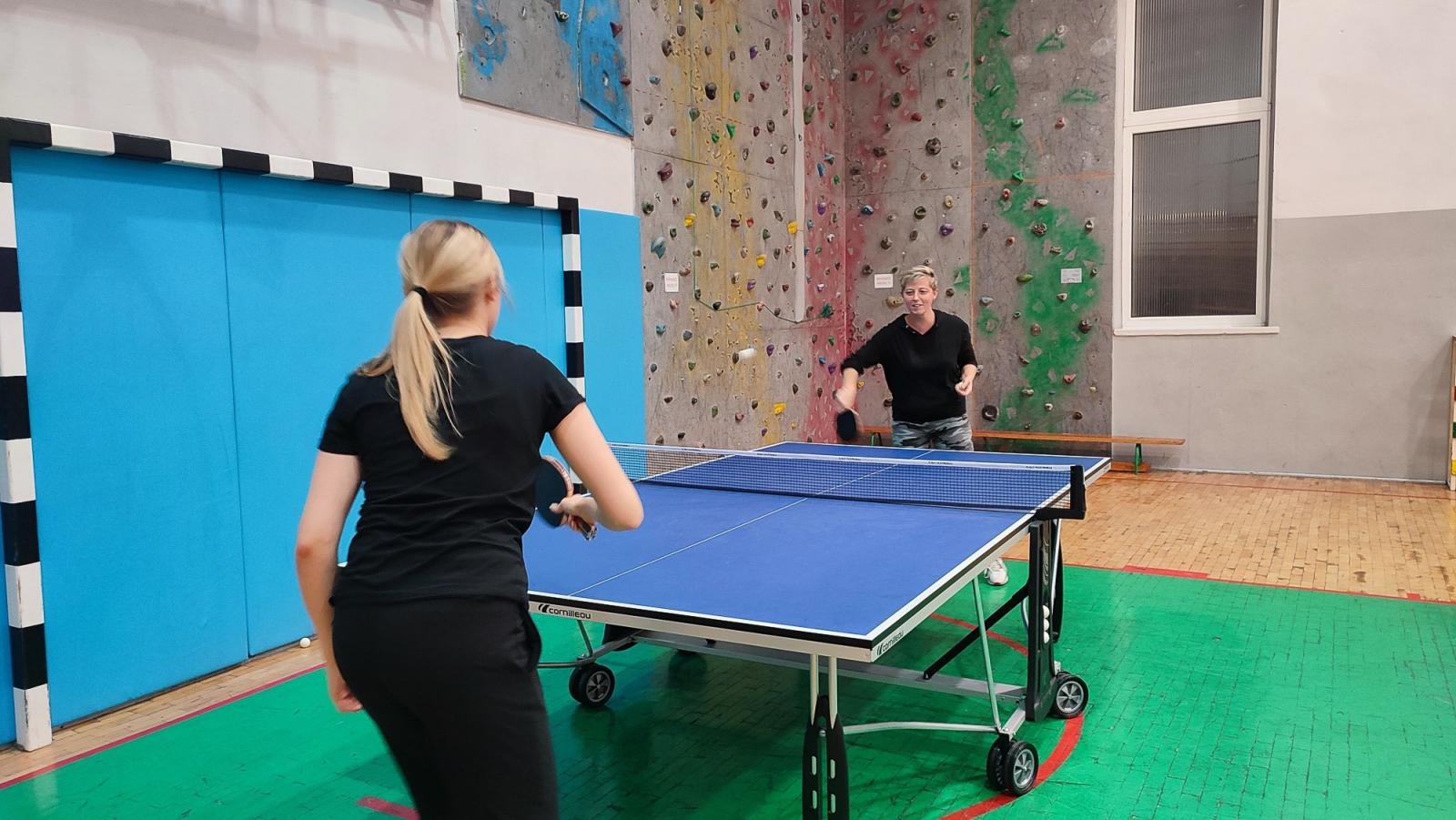 Zdjęcie w galerii na portalu naszraciborz.pl: W raciborskim PCS Wystartowała Amatorska Liga Tenisa Stołowego wiadomości z regionu