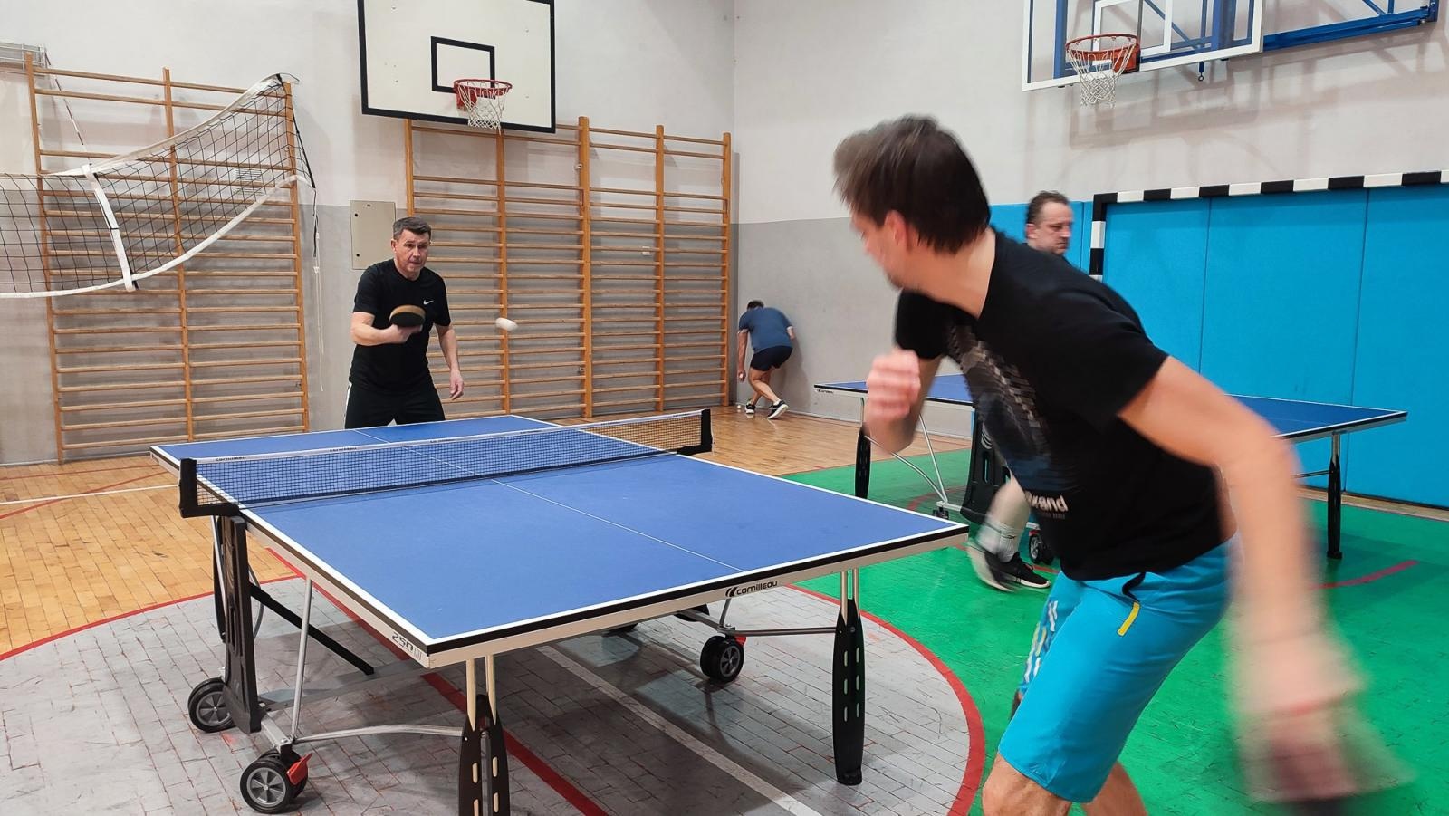 Zdjęcie w galerii na portalu naszraciborz.pl: W raciborskim PCS Wystartowała Amatorska Liga Tenisa Stołowego wiadomości z regionu