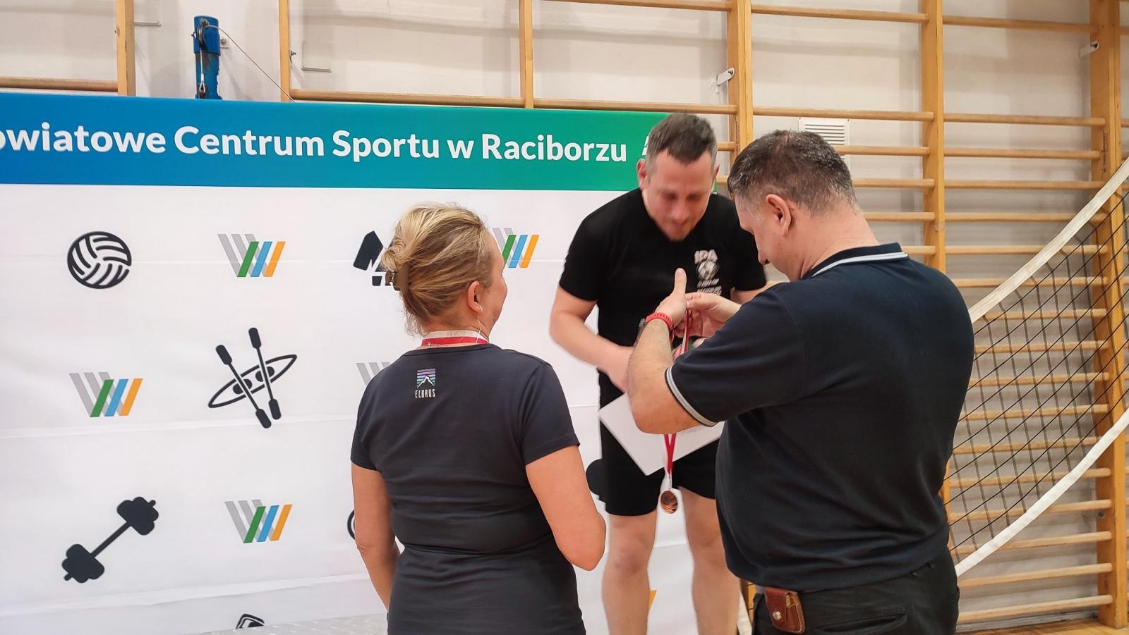 Zdjęcie w galerii na portalu naszraciborz.pl: W raciborskim PCS Wystartowała Amatorska Liga Tenisa Stołowego wiadomości z regionu