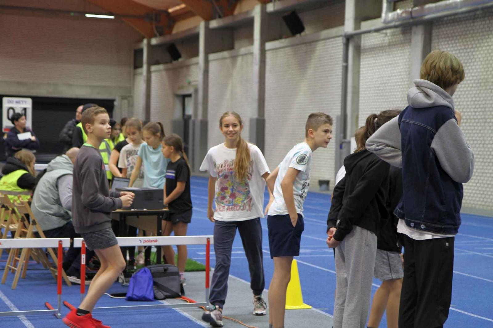 Zdjęcie w galerii na portalu naszraciborz.pl: Halowe Mistrzostwa Raciborza w LA. Triumf SP 15 wiadomości z regionu