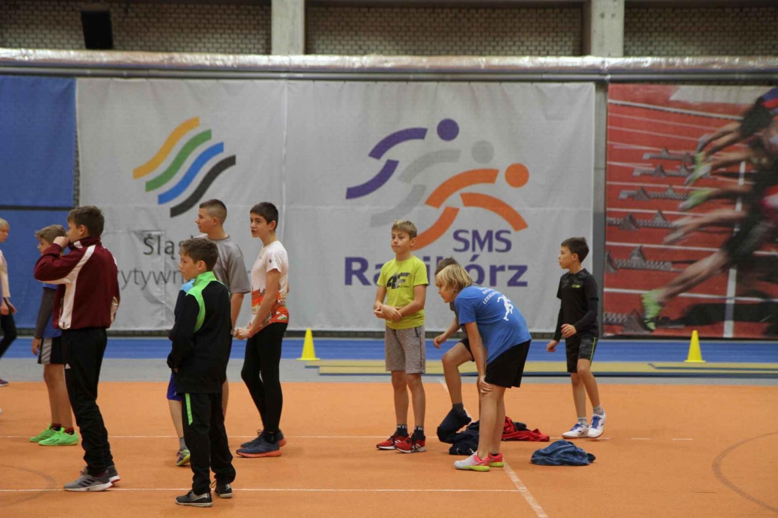 Zdjęcie w galerii na portalu naszraciborz.pl: Halowe Mistrzostwa Raciborza w LA. Triumf SP 15 wiadomości z regionu