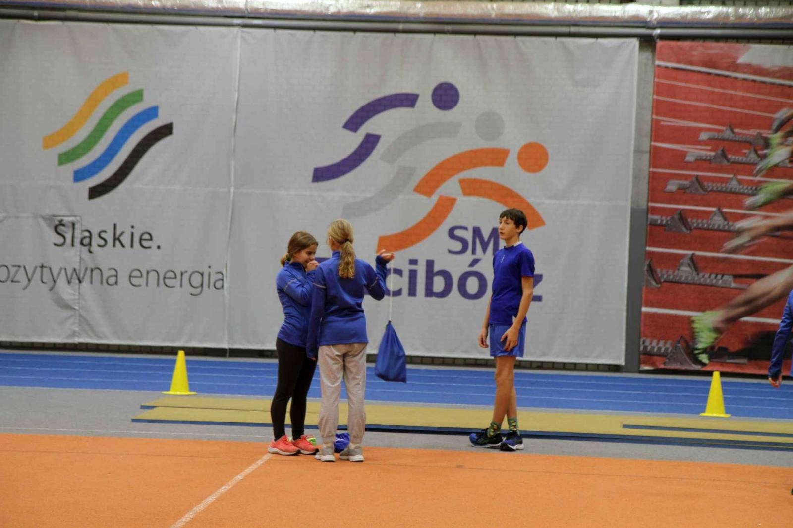 Zdjęcie w galerii na portalu naszraciborz.pl: Halowe Mistrzostwa Raciborza w LA. Triumf SP 15 wiadomości z regionu