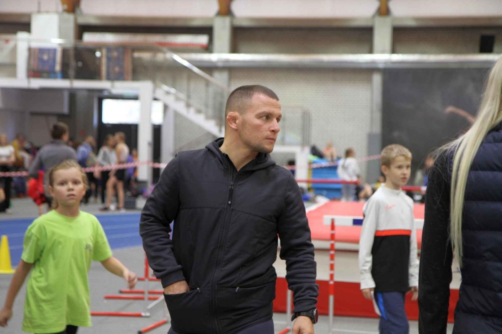 Zdjęcie w galerii na portalu naszraciborz.pl: Halowe Mistrzostwa Raciborza w LA. Triumf SP 15 wiadomości z regionu