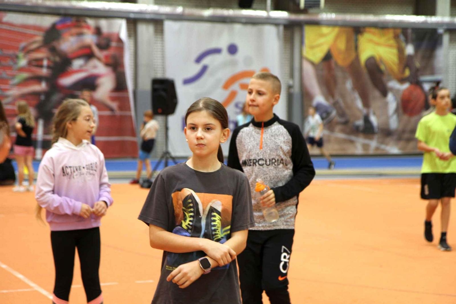 Zdjęcie w galerii na portalu naszraciborz.pl: Halowe Mistrzostwa Raciborza w LA. Triumf SP 15 wiadomości z regionu