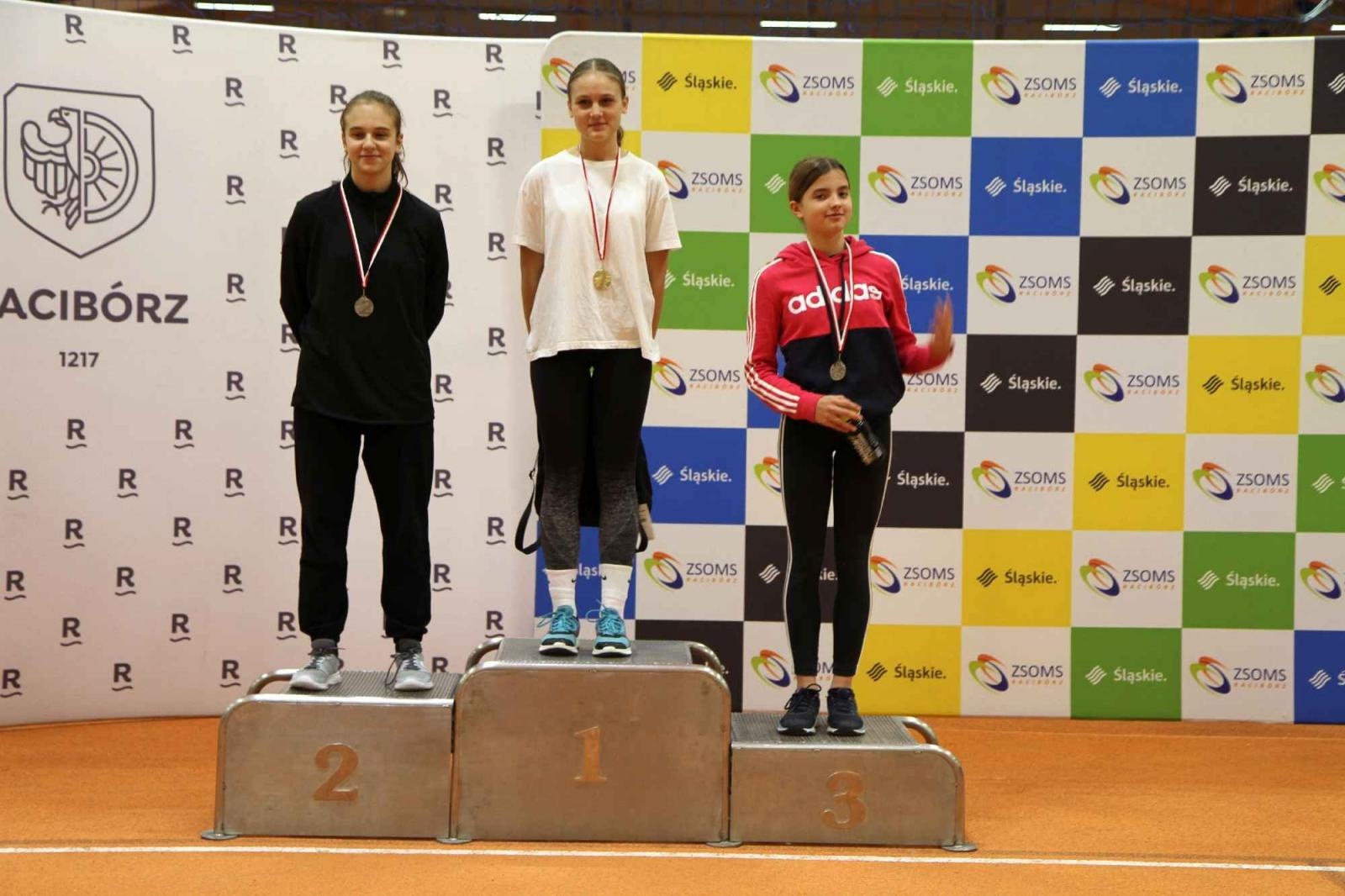 Zdjęcie w galerii na portalu naszraciborz.pl: Halowe Mistrzostwa Raciborza w LA. Triumf SP 15 wiadomości z regionu