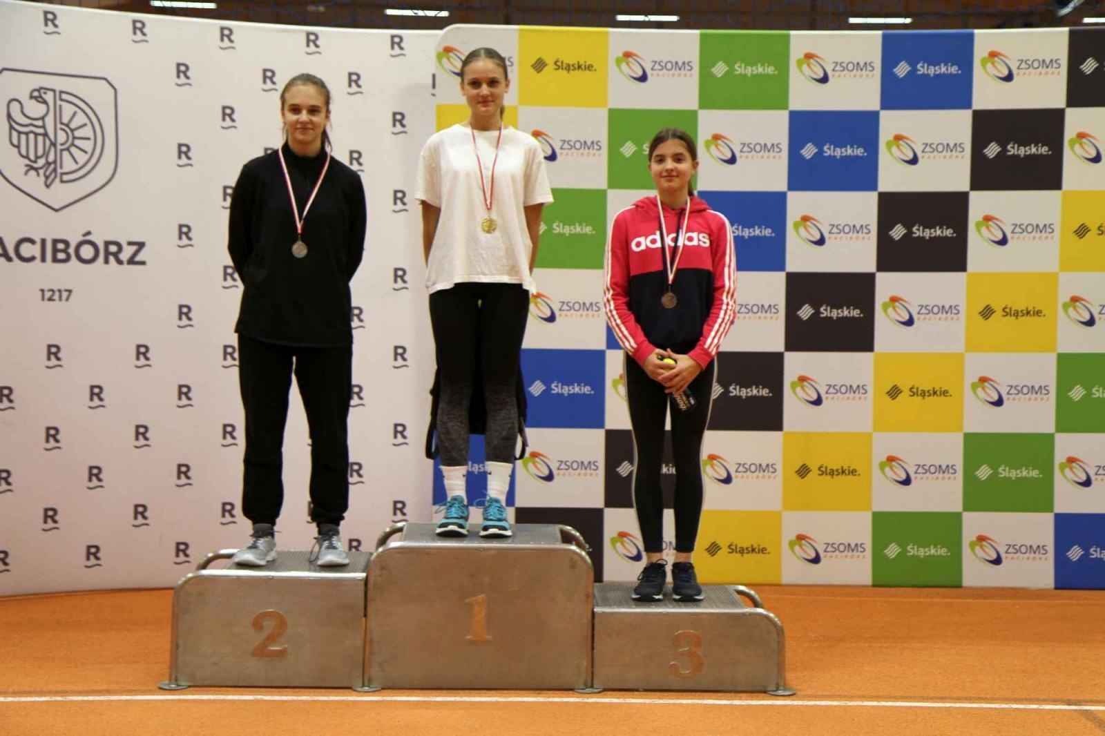 Zdjęcie w galerii na portalu naszraciborz.pl: Halowe Mistrzostwa Raciborza w LA. Triumf SP 15 wiadomości z regionu