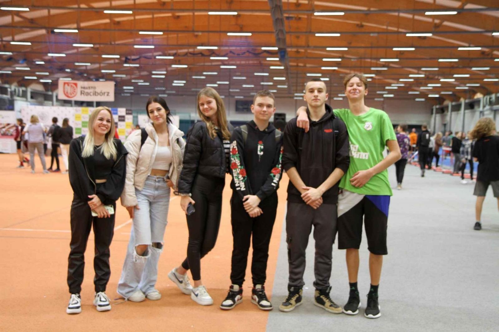 Zdjęcie w galerii na portalu naszraciborz.pl: Halowe Mistrzostwa Raciborza w LA. Triumf SP 15 wiadomości z regionu