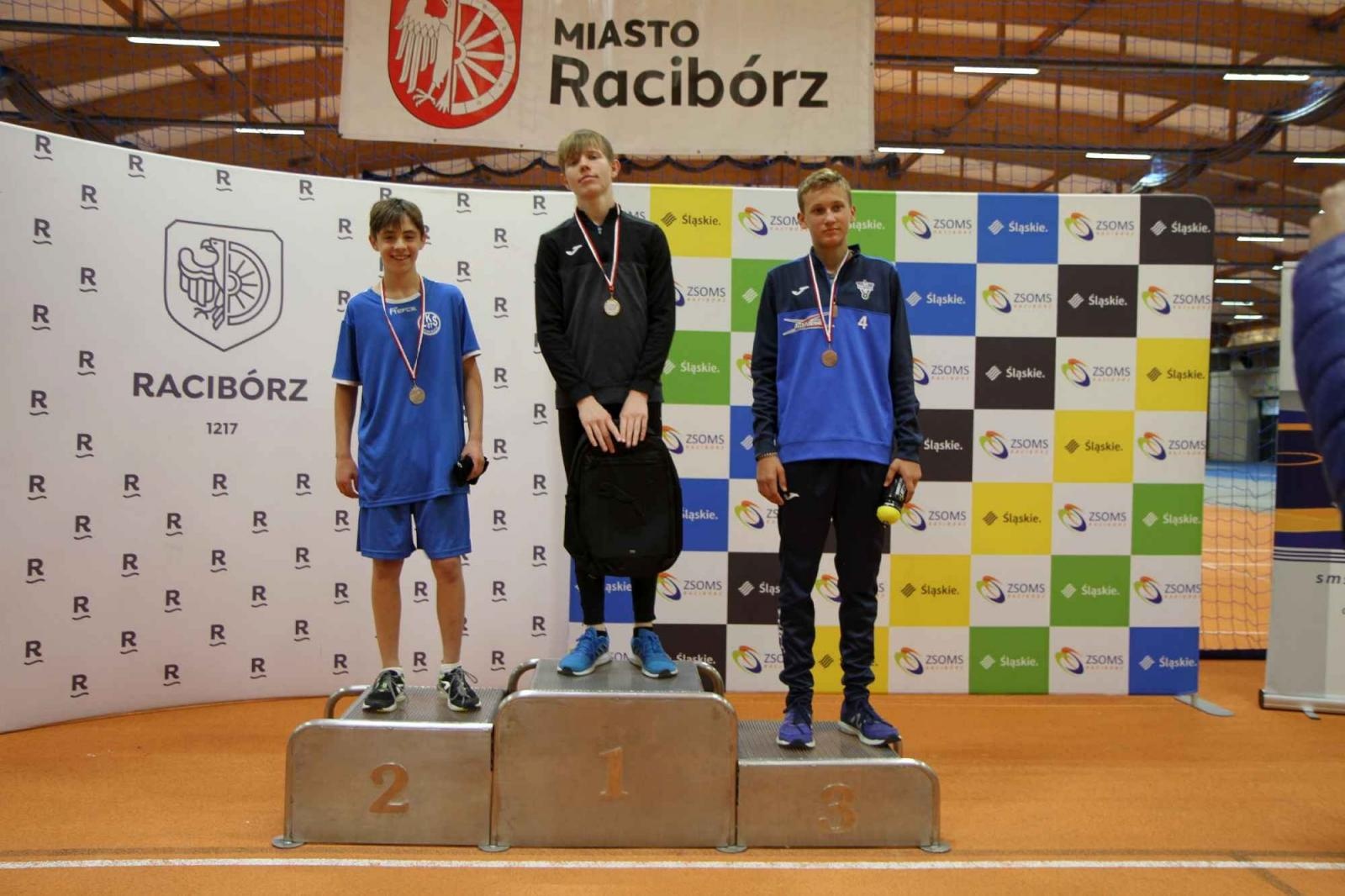 Zdjęcie w galerii na portalu naszraciborz.pl: Halowe Mistrzostwa Raciborza w LA. Triumf SP 15 wiadomości z regionu