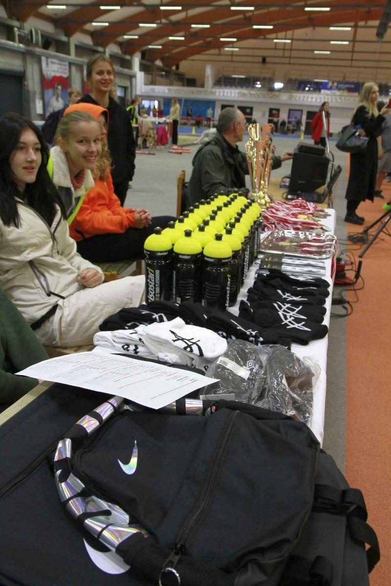 Zdjęcie w galerii na portalu naszraciborz.pl: Halowe Mistrzostwa Raciborza w LA. Triumf SP 15 wiadomości z regionu