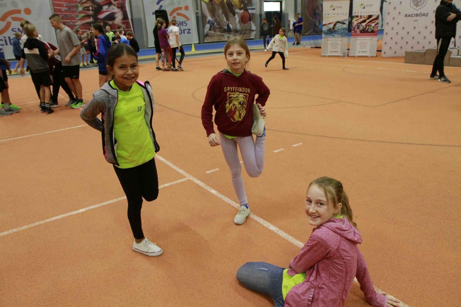 Zdjęcie w galerii na portalu naszraciborz.pl: Halowe Mistrzostwa Raciborza w LA. Triumf SP 15 wiadomości z regionu