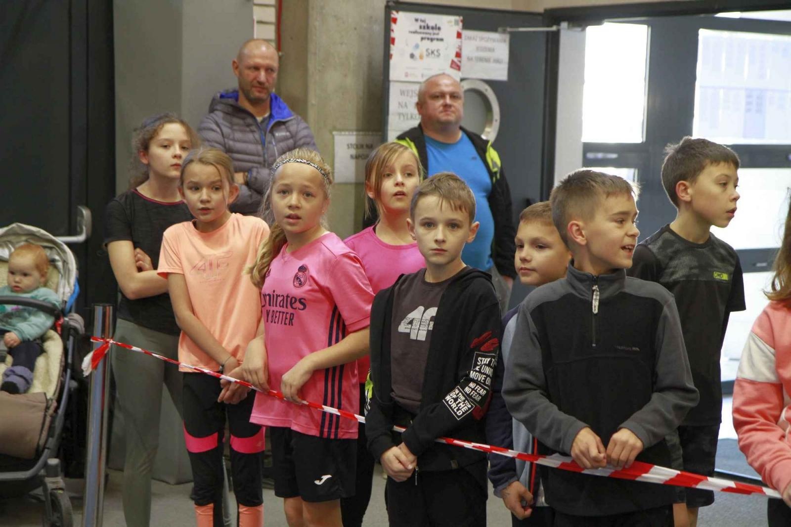 Zdjęcie w galerii na portalu naszraciborz.pl: Halowe Mistrzostwa Raciborza w LA. Triumf SP 15 wiadomości z regionu