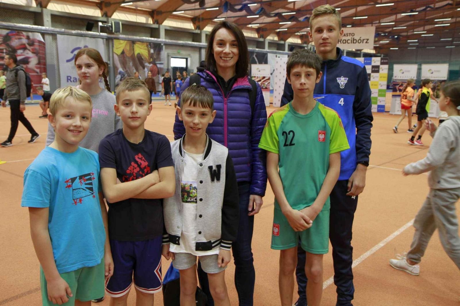 Zdjęcie w galerii na portalu naszraciborz.pl: Halowe Mistrzostwa Raciborza w LA. Triumf SP 15 wiadomości z regionu