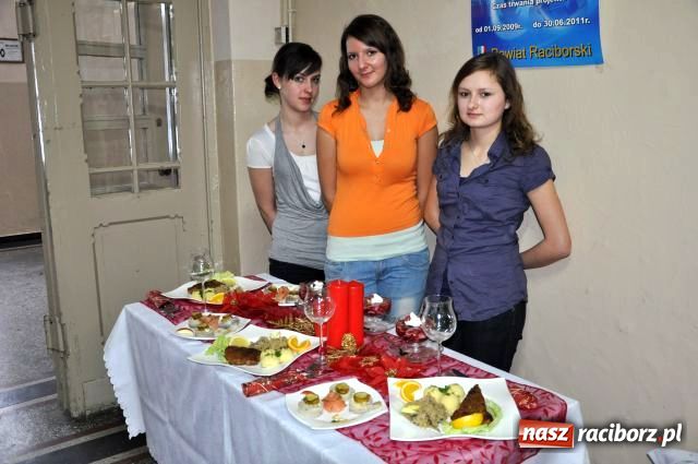 Zdjęcie w galerii na portalu naszraciborz.pl: Konkurs, że palce lizać wiadomości z regionu