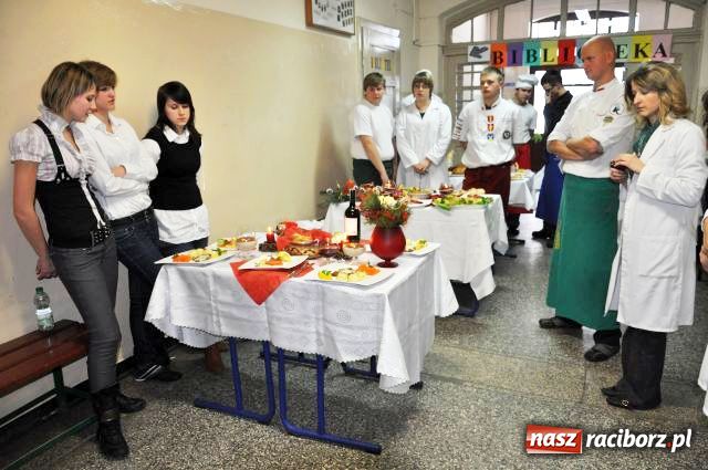 Zdjęcie w galerii na portalu naszraciborz.pl: Konkurs, że palce lizać wiadomości z regionu
